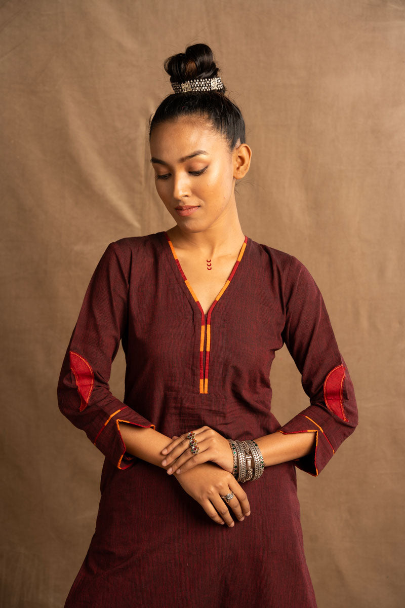 Jvalan Chandraḥ kurta + salwar + dupatta (set of 3)