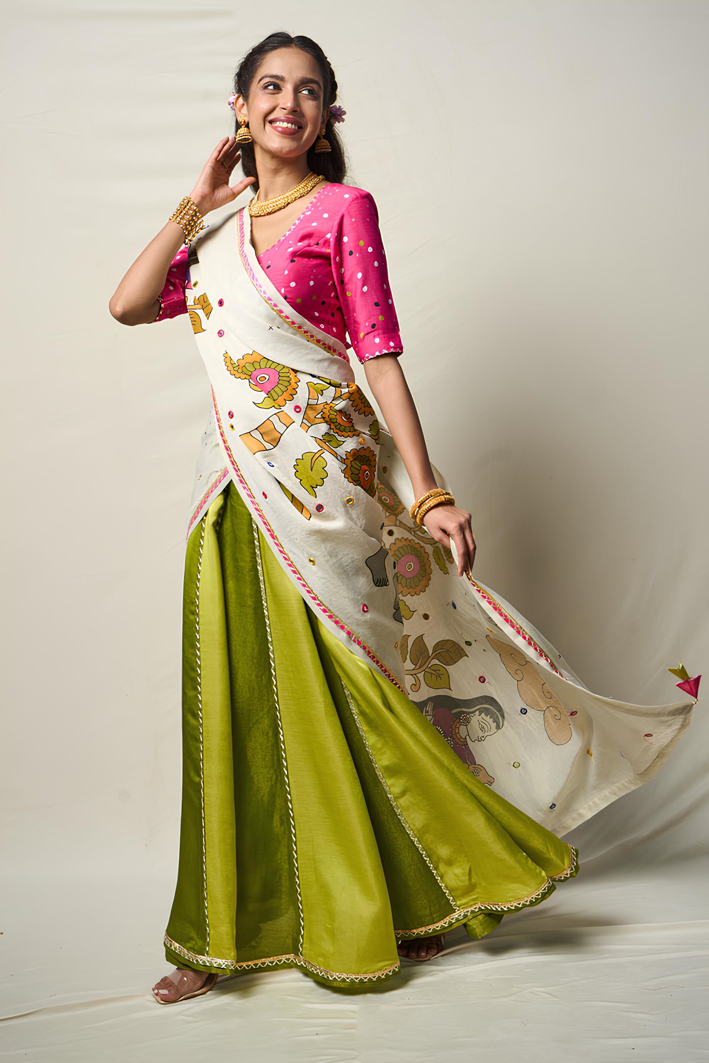 KĀNTARA GREEN LEHENGA SET(SET OF 3)