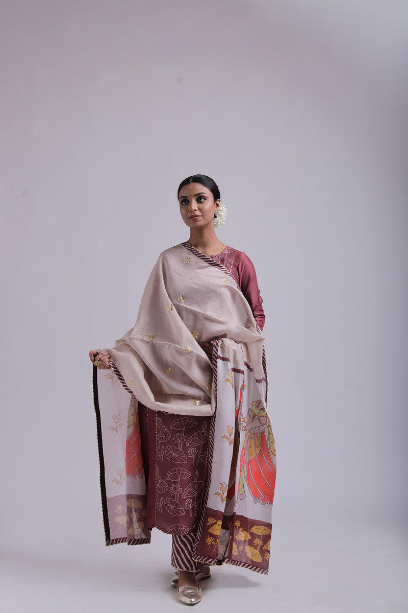 Nude Phugadi dupatta