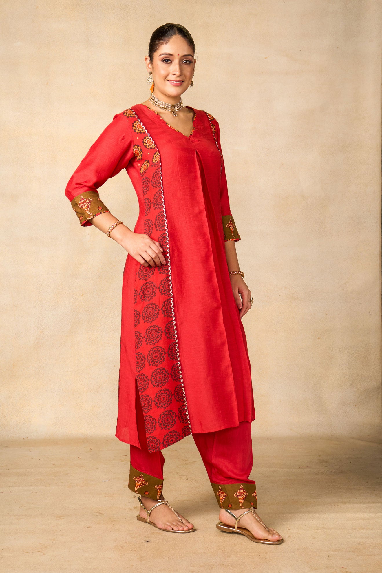 Ayodhya Aabha Red set of 2 ( kurta + salwar )