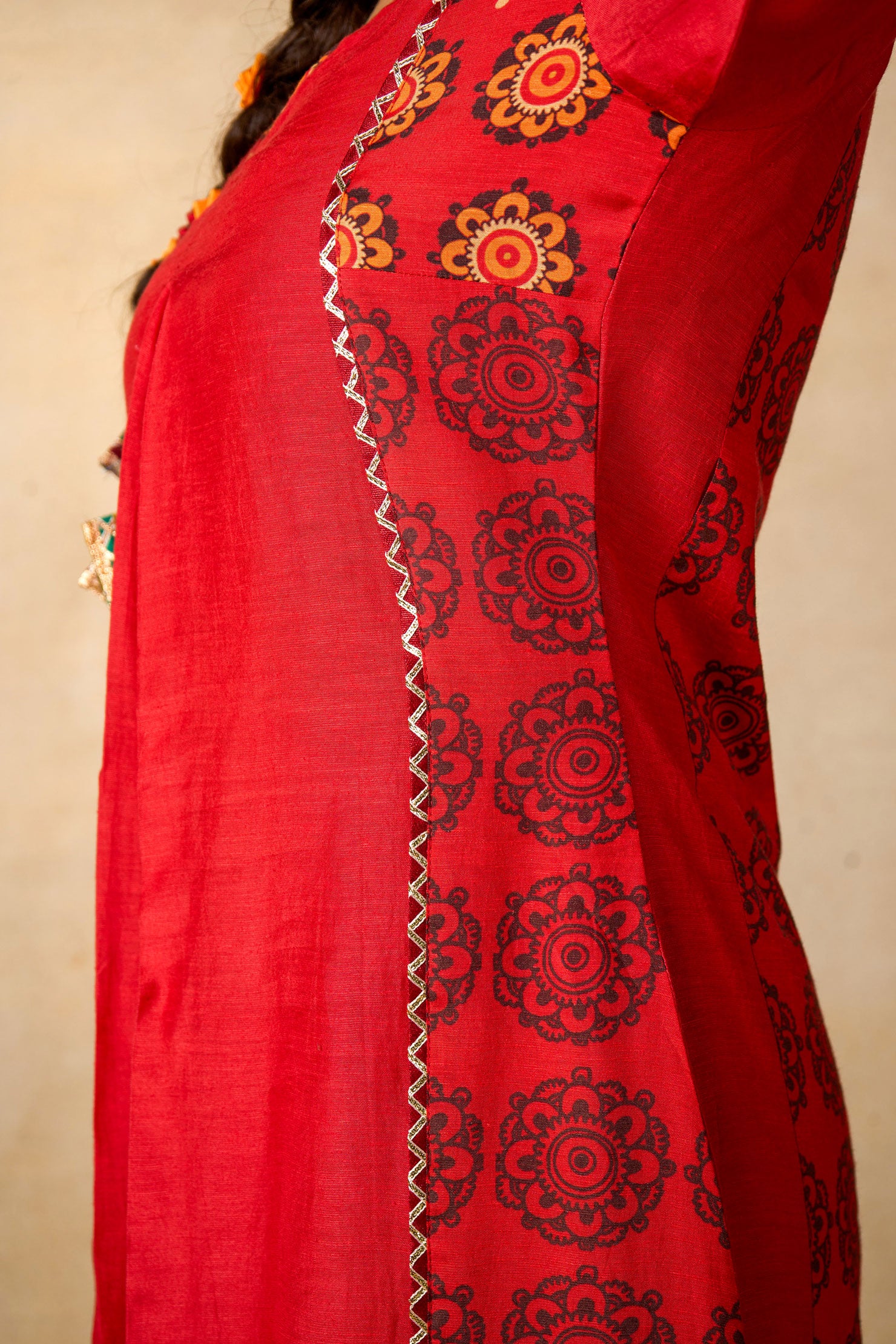 Ayodhya Aabha Red set of 2 ( kurta + salwar )