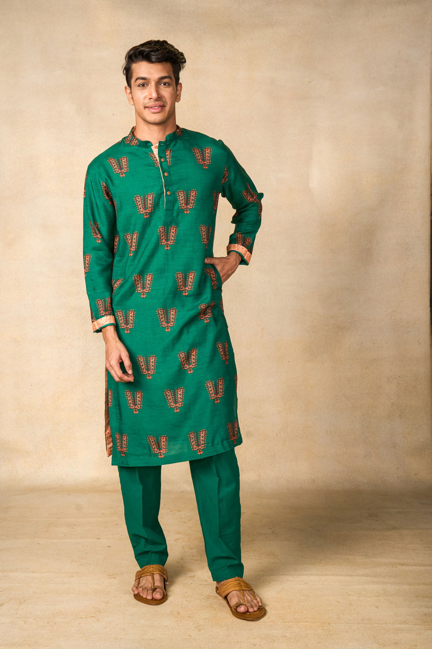 Ayodhya path set of 2 (kurta + pant)