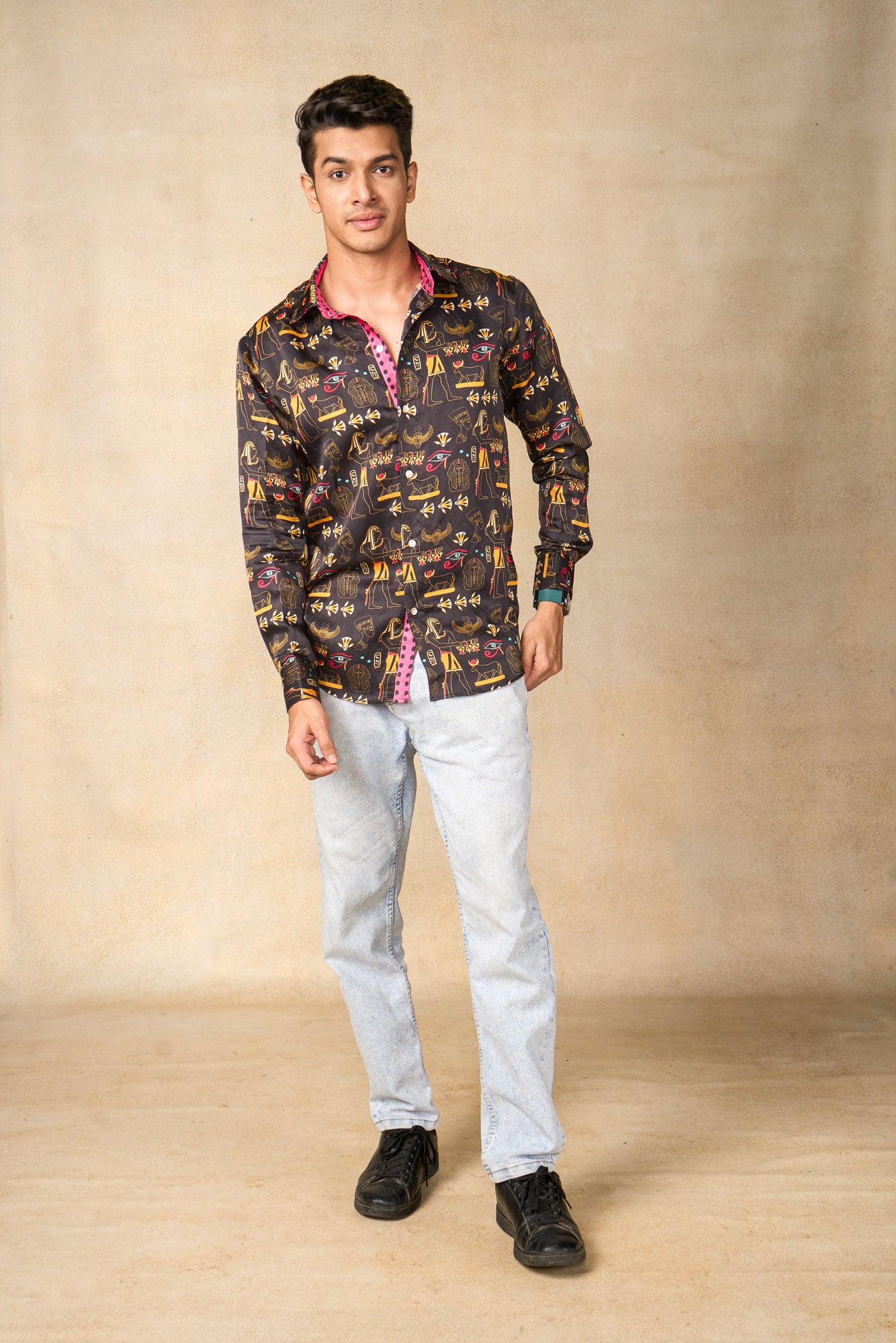Desert Drift black shirt