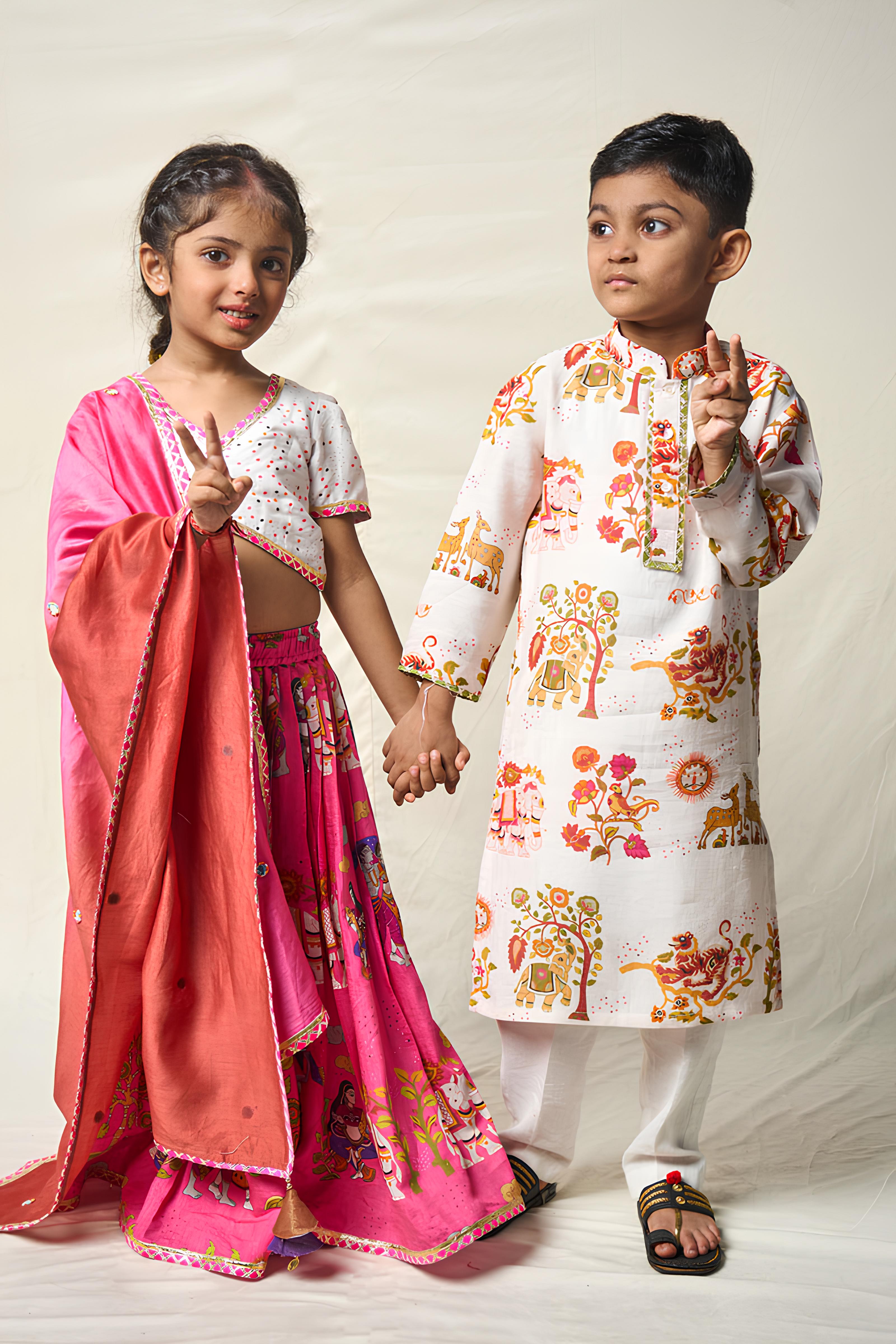 BAL YATRI WHITE SET (set of 2)