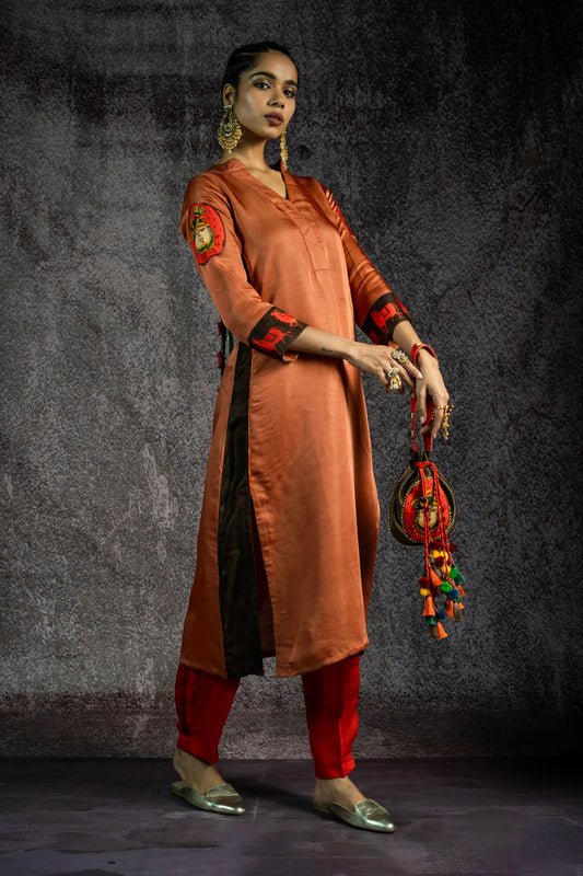 GOVARDHAN METALLIC SUNSET  KURTA + SALWAR (SET OF 2)