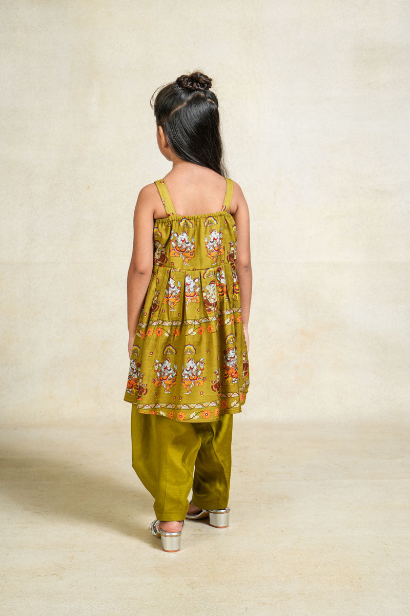Siddhi salwar kurta set ( set of 2 )