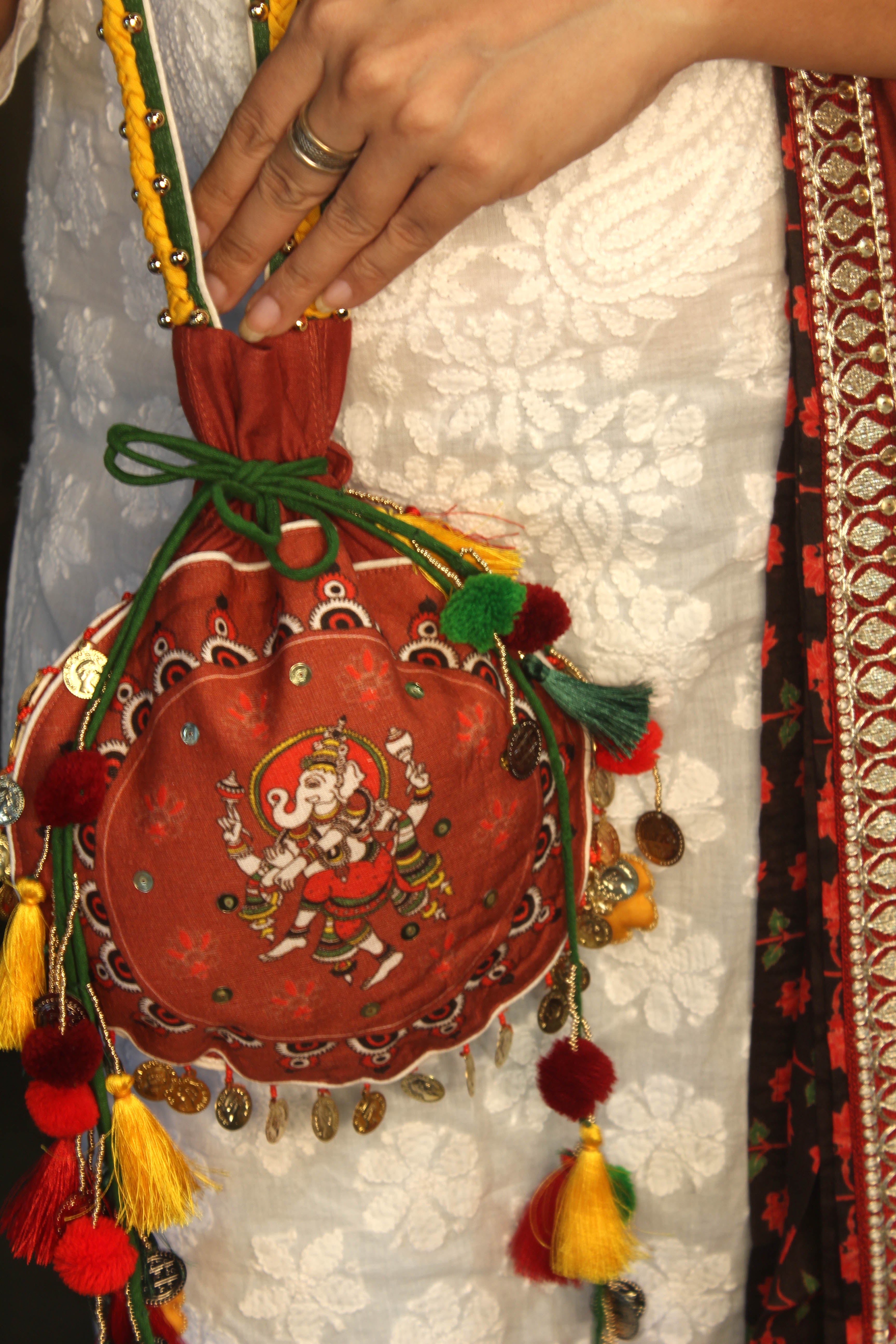 Natya Ganesh red potli