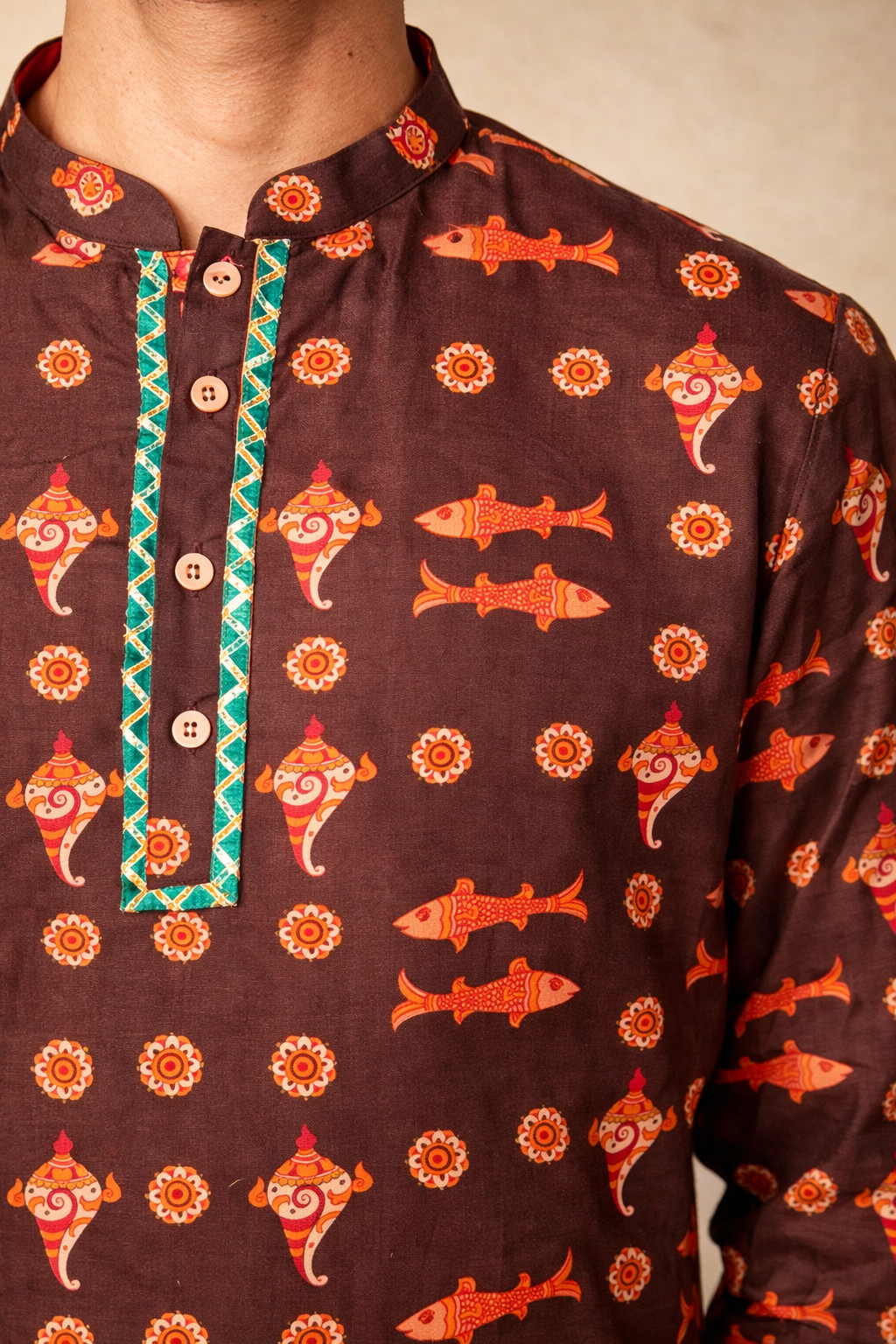 Matsya Mudra kurta man