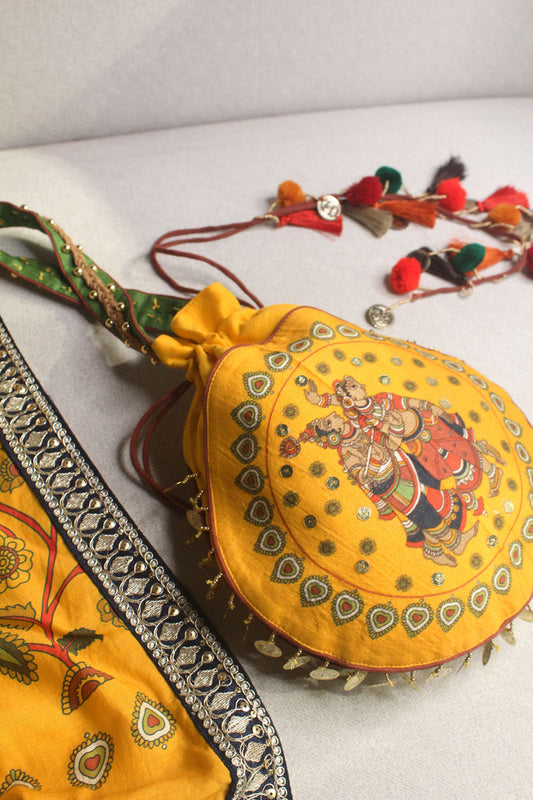 Natya Radha Krishna Potli