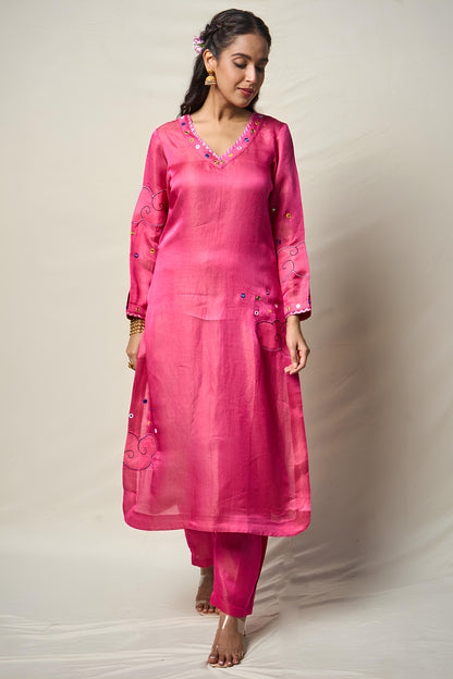 MEGHDOOT PINK KURTA + SALWAR ( SET OF 2)