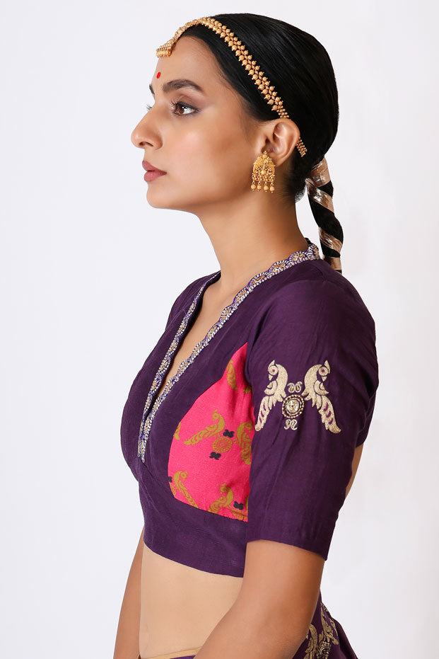 PARTEETI MAYIL EMBROIDERED SAREE