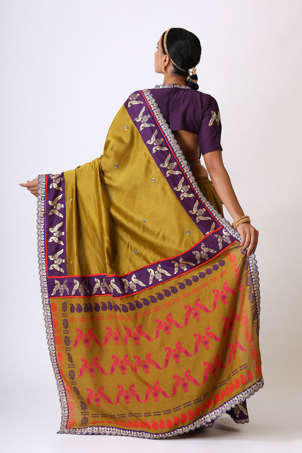 SMRITI OLIVE EMBROIDERED DUPATTA