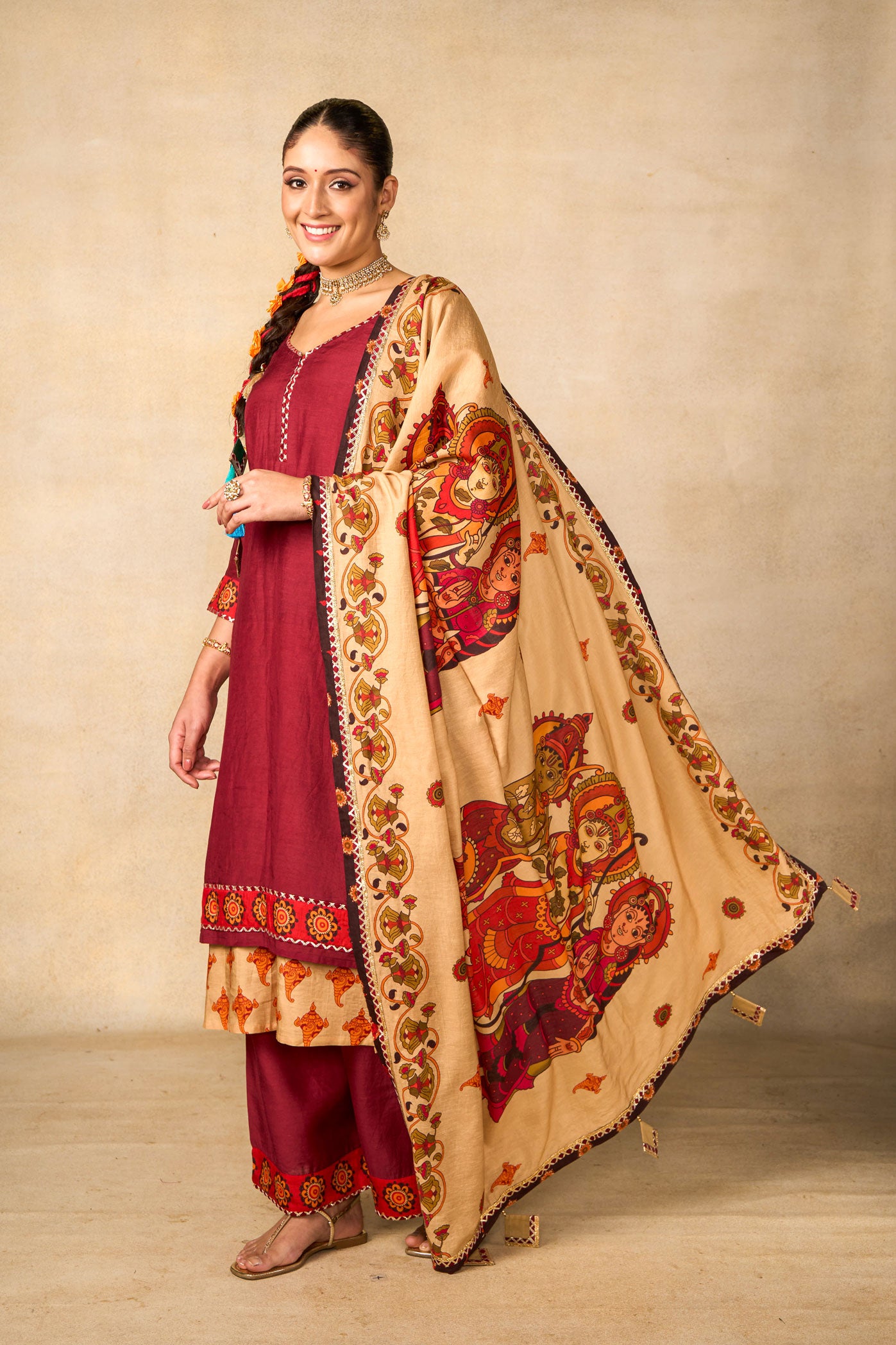 Sita Ram Anant cream dupatta