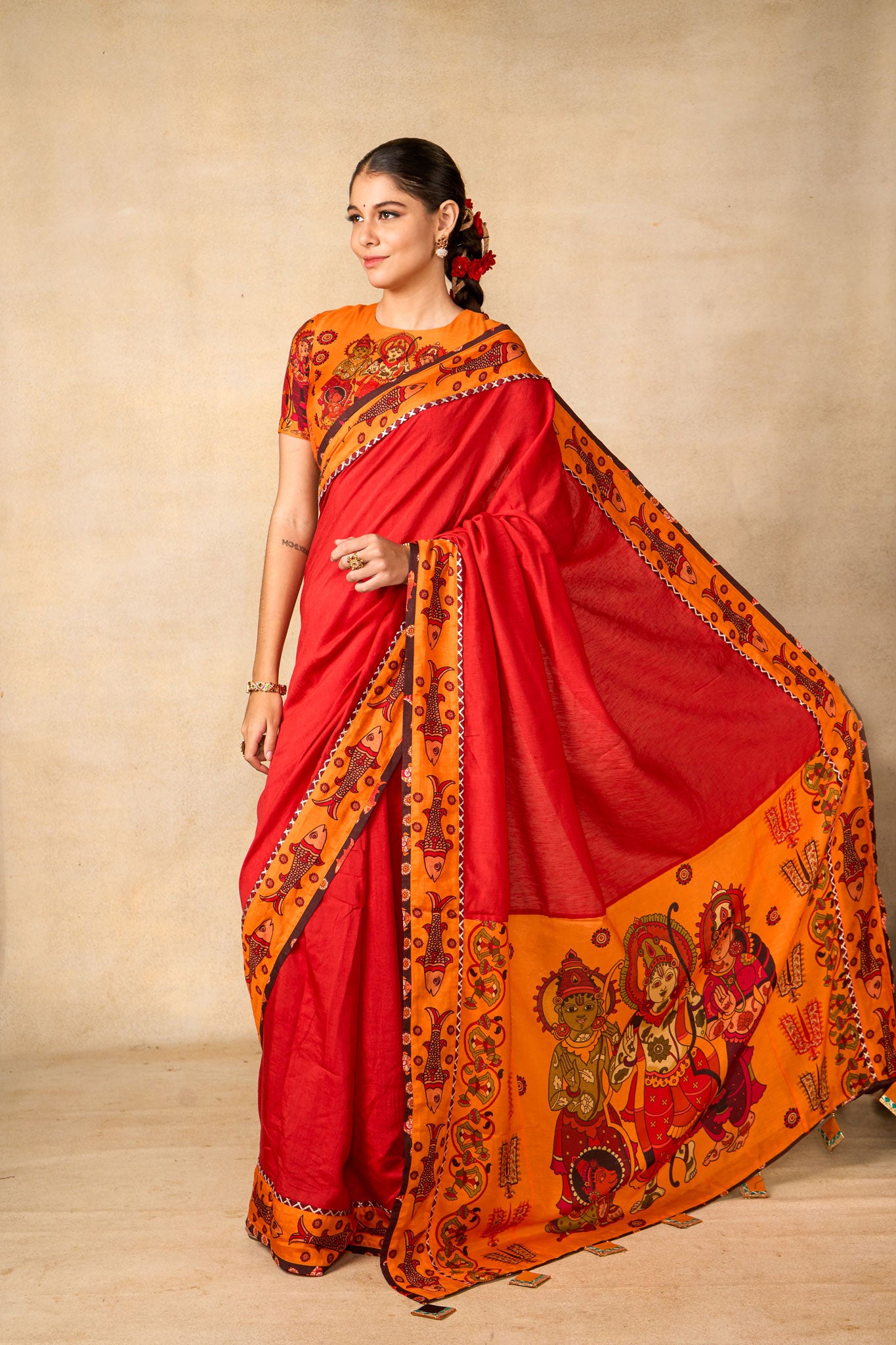 Siya Sutra red saree