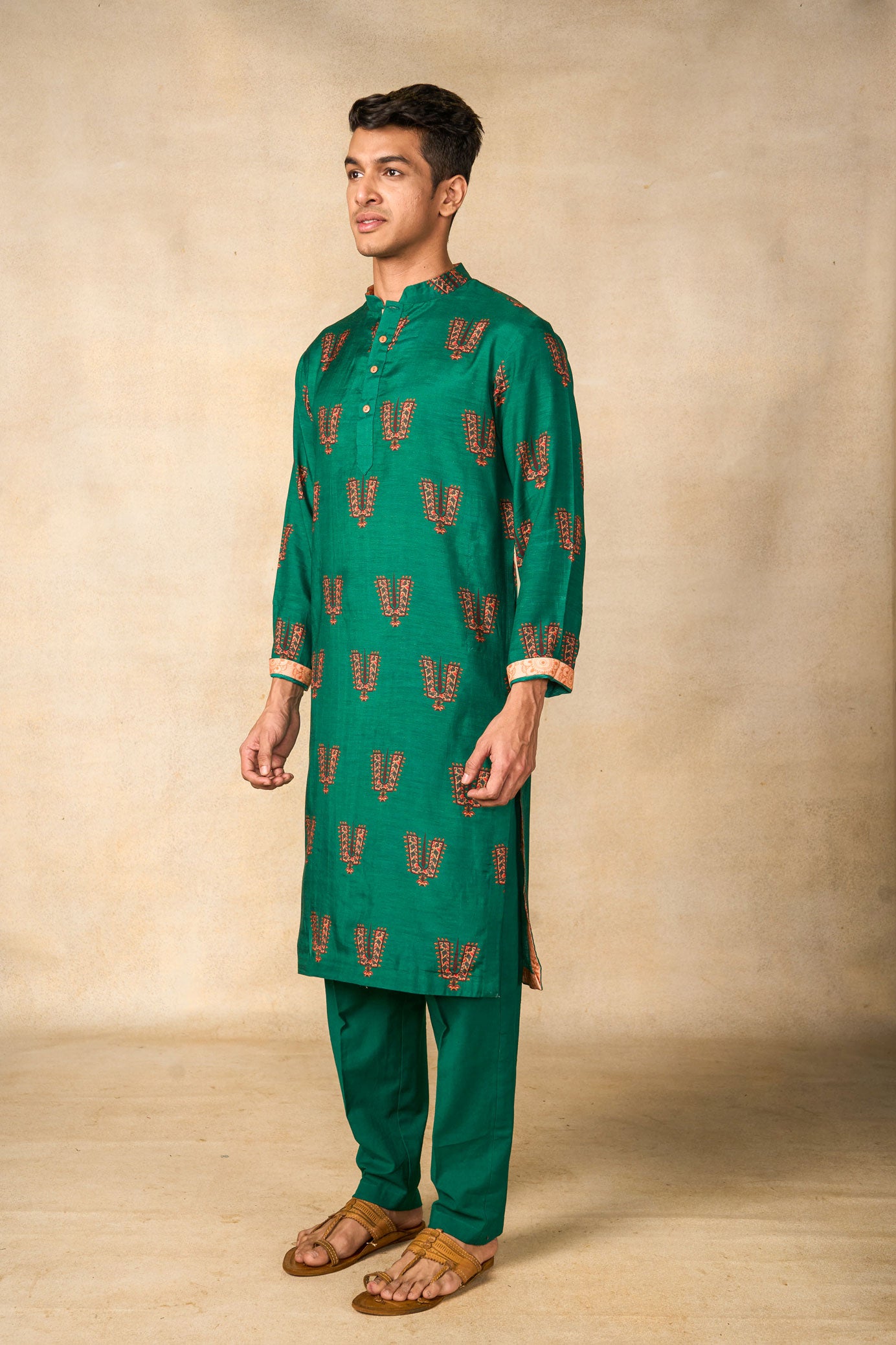 Ayodhya path set of 2 (kurta + pant)