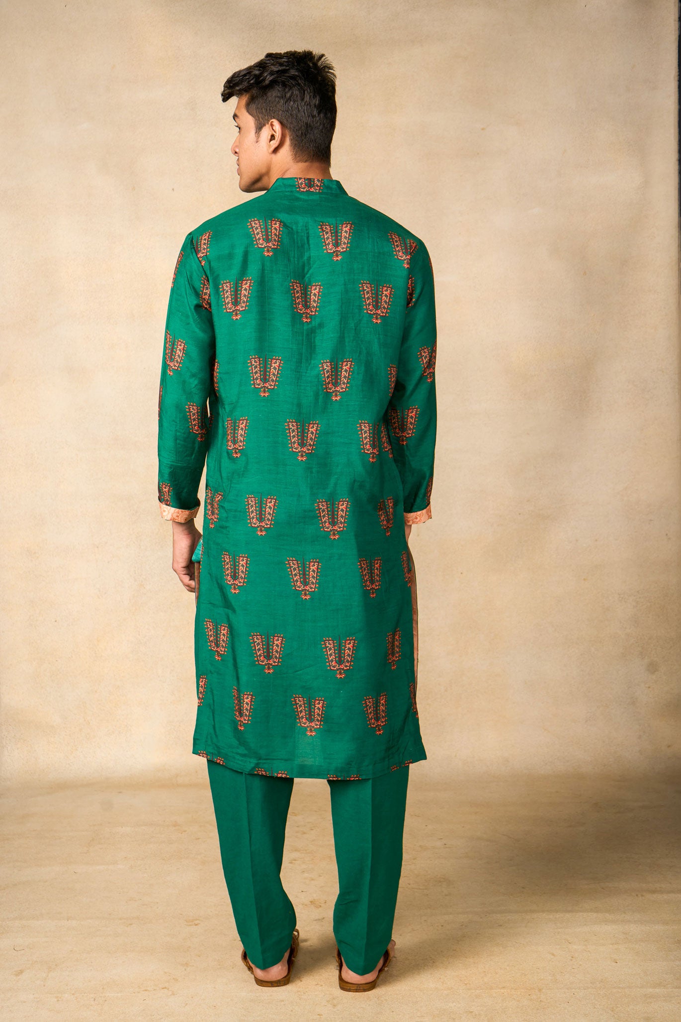 Ayodhya path set of 2 (kurta + pant)