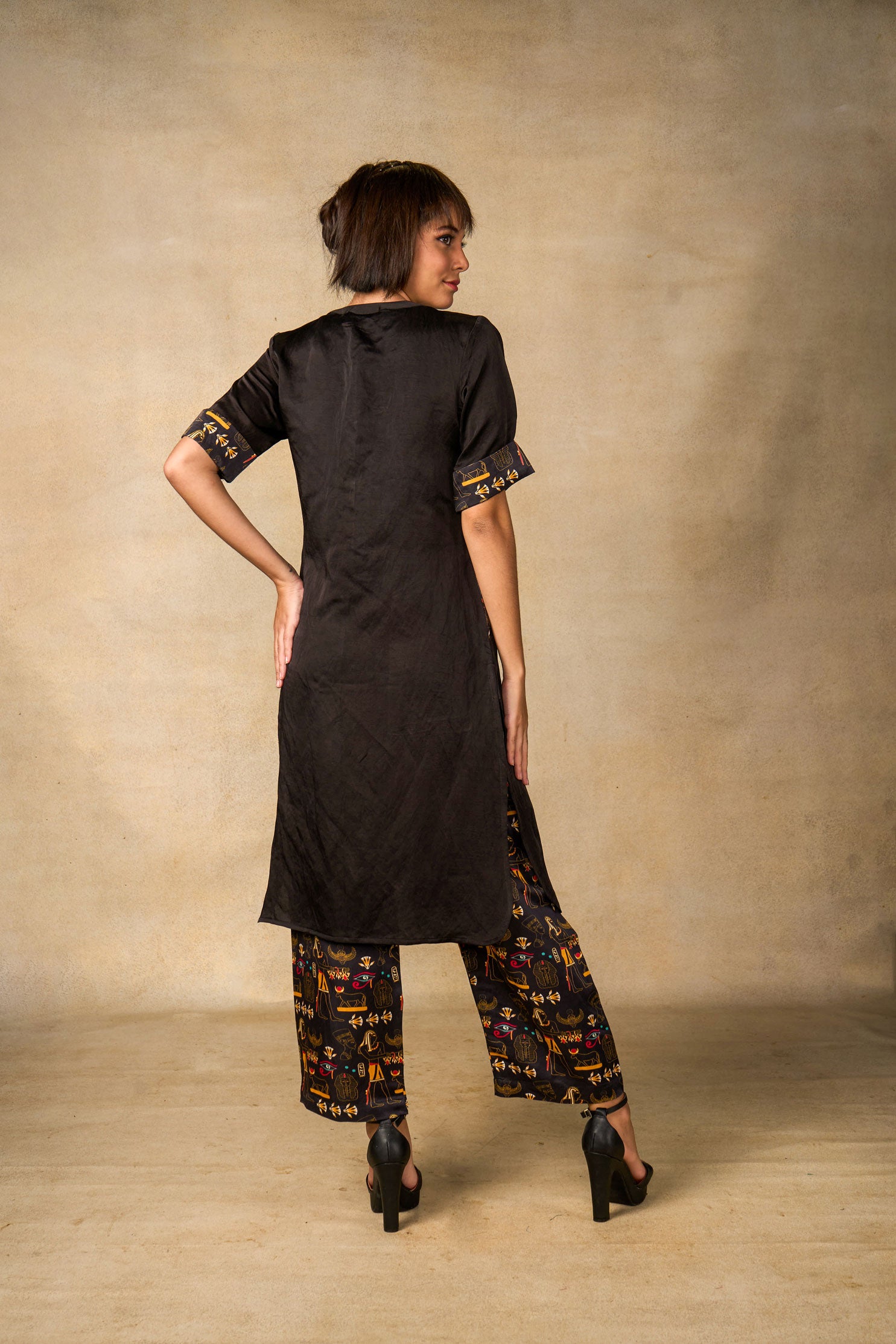 Mirage co-ord set- black