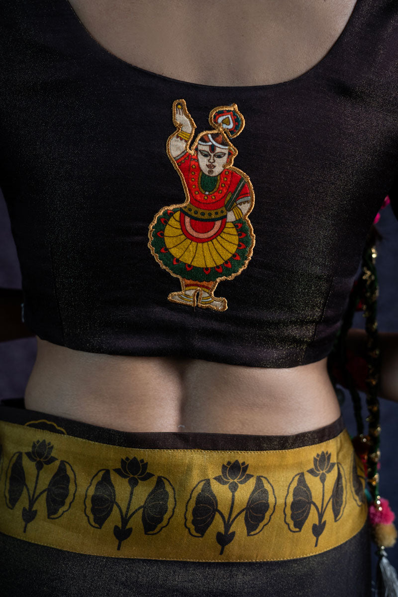 MANGALMURTI MAATI METALLIC SAREE