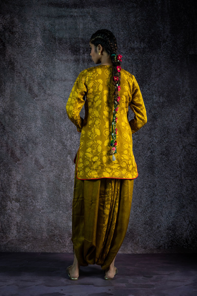 VRAJ LEELA METALLIC OLIVE KURTA + DHOTI ( SET OF 2 )