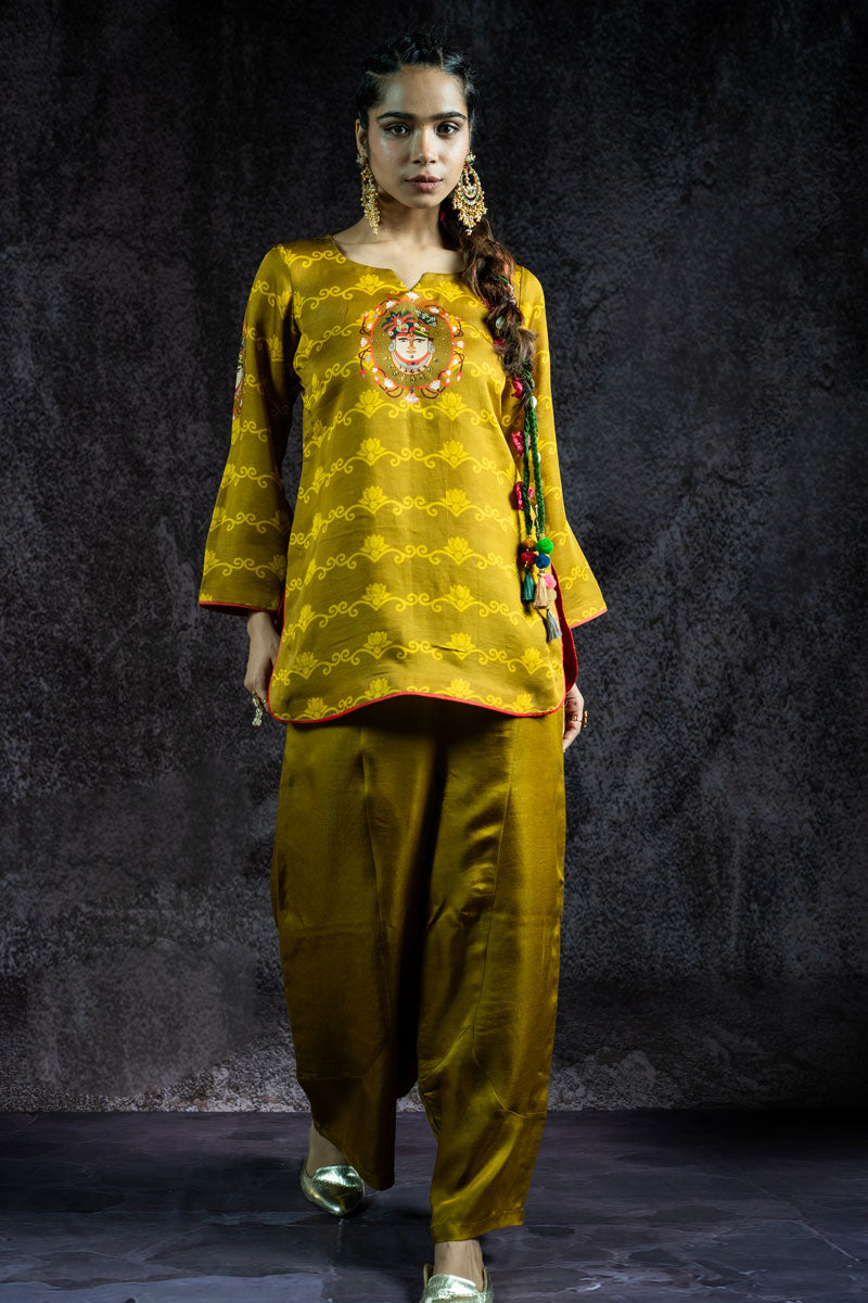 SHRINATHJI ARPAN METALLIC OLIVE CO-ORD SET (SET OF 2)