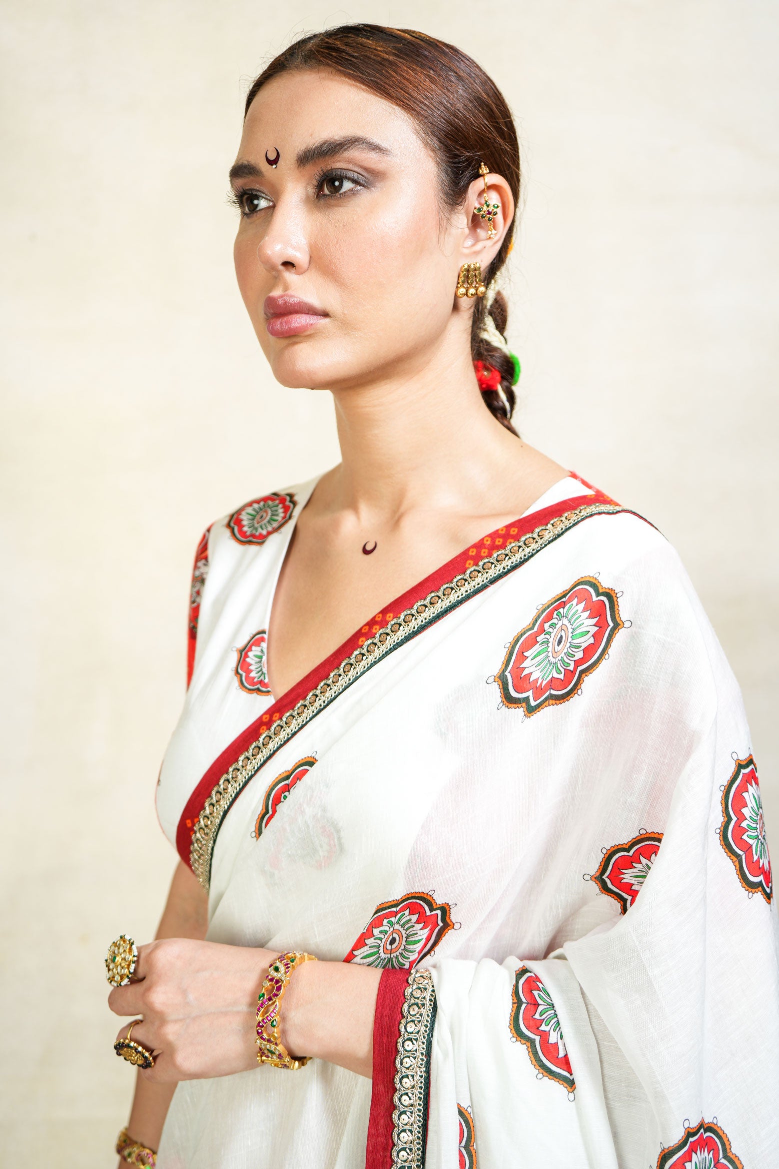 SUMUKH WHITE+ RED SAREE