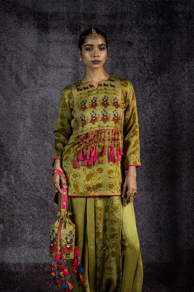 VRAJ LEELA METALLIC PISTA KURTA + DHOTI ( SET OF 2 )