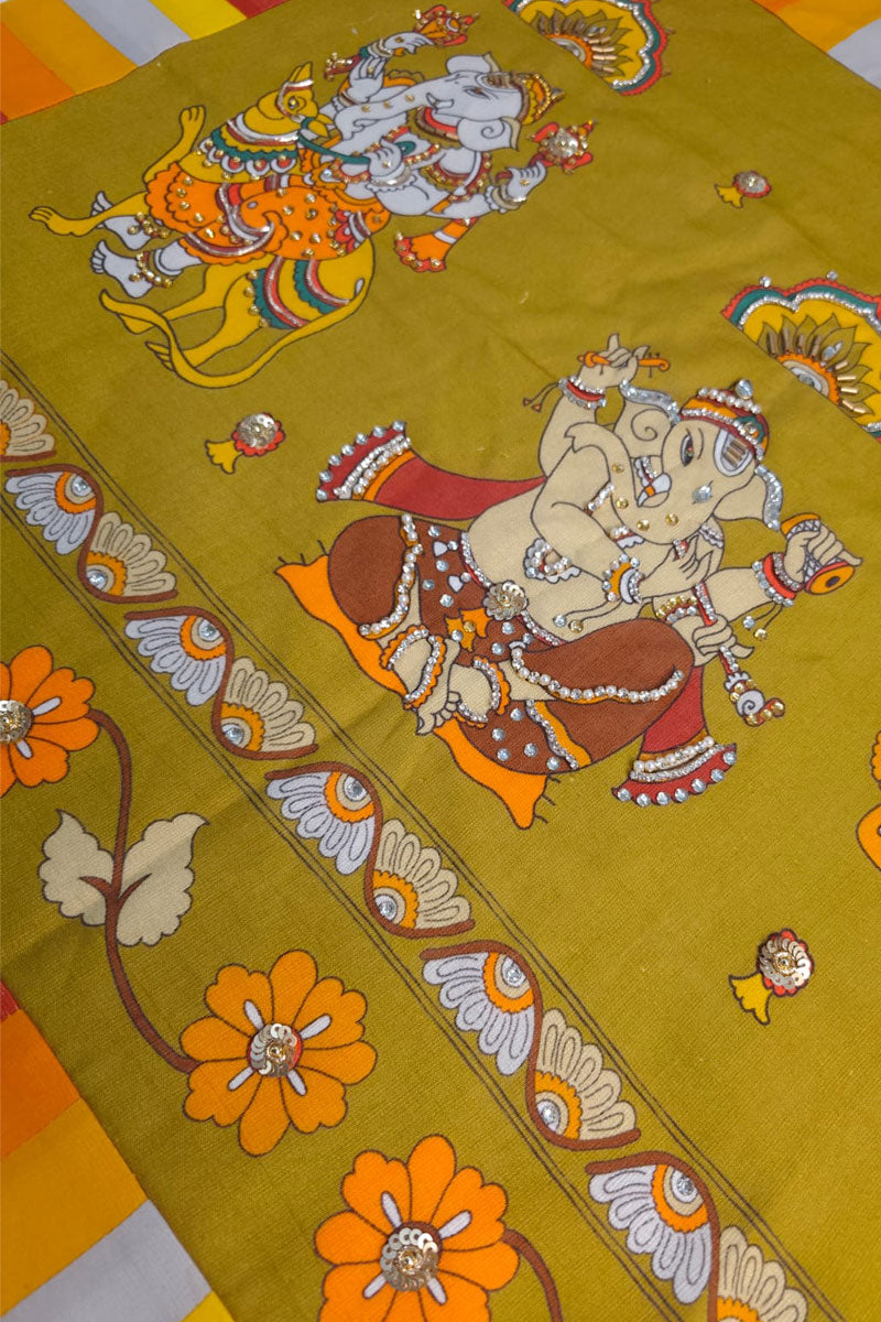 GAJAPATI GREEN FABRIC WALL ART