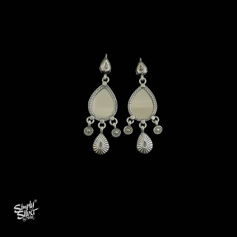 Aaina drop earrings