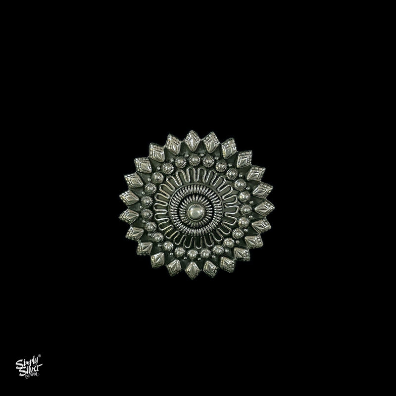 Anguliya ring
