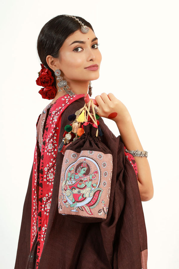 Saraswati Potli