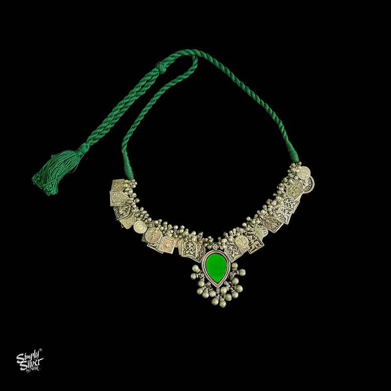Dhanvi Necklace