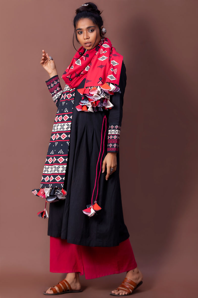 Poothkuli onyx dupatta