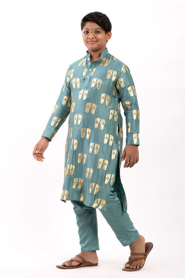 Foot print kurta set( boy)