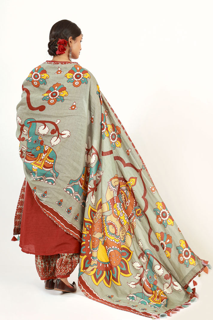 MAROON LAKSHMI SET + ISHWARI DUPATTA (set of 3 )